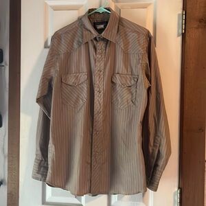 Wrangler long sleeve shirt